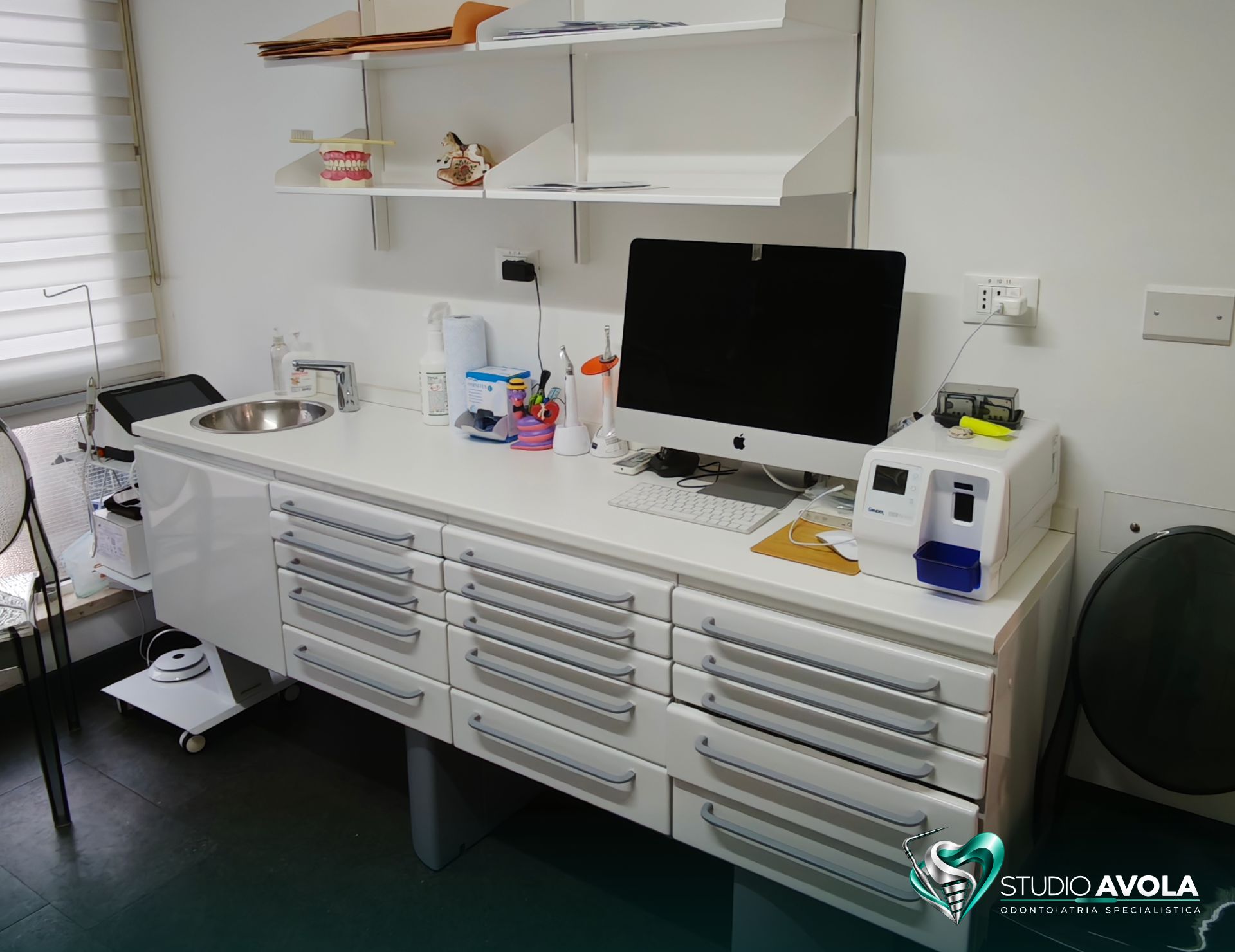 Studio Ocontoiatrico a Palermo specializzato in parodontologia - cura della parodontosi
